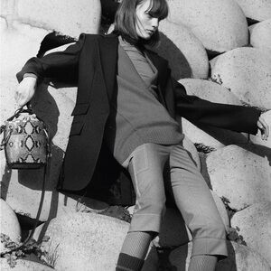 Chloé Sleeveless V-neck Top